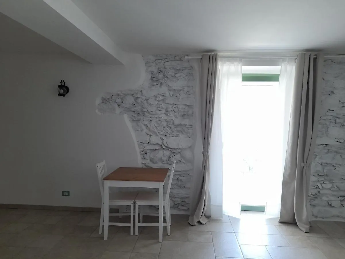 Ape Bianca - Appartamento Gelsomino location